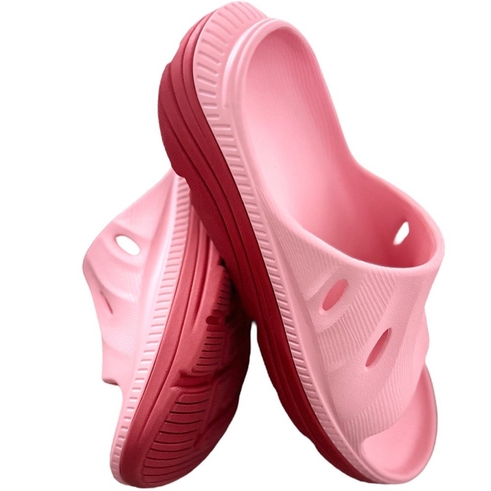 New Women’s Slide Sandals size 8.5 (39)
